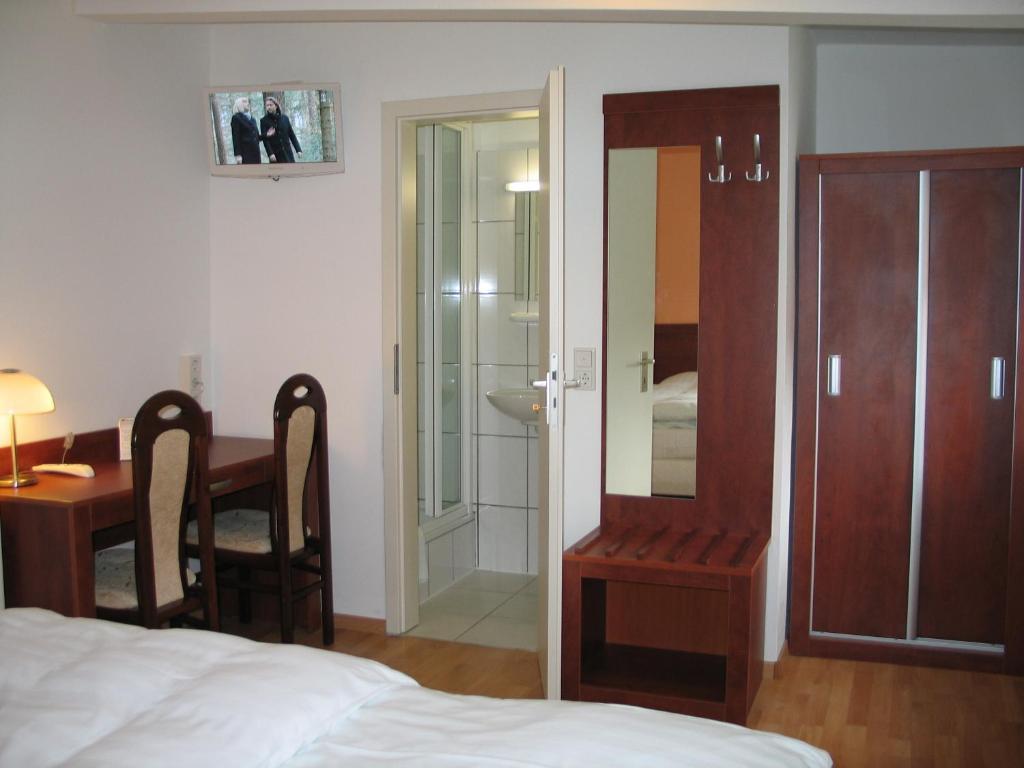 Hotel Restaurant Zur Post Wuppertal Rum bild